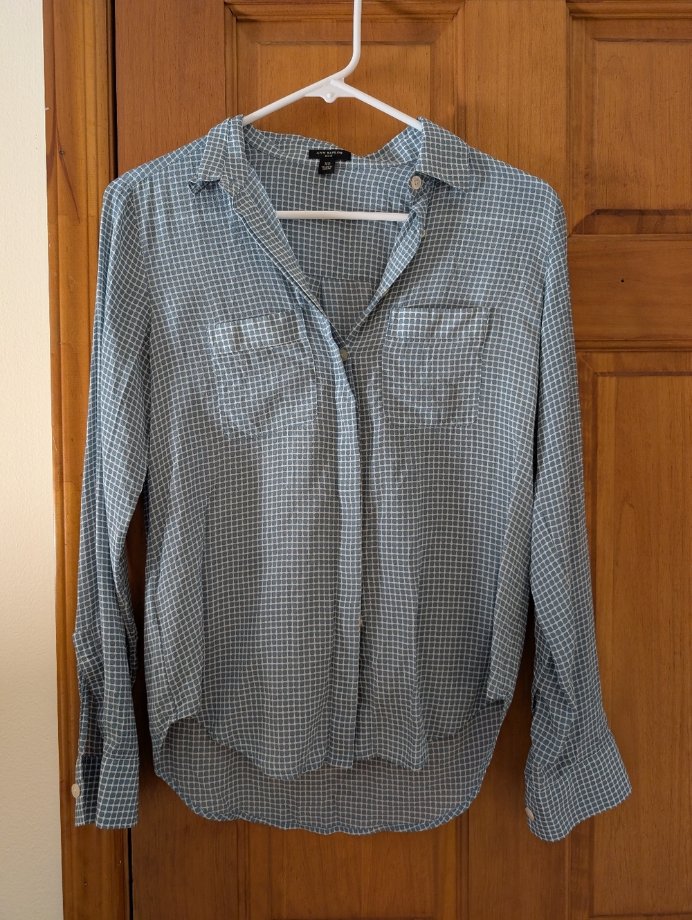 100% Silk Shirt Blue And White Checker Print Slightly Sheer xS
